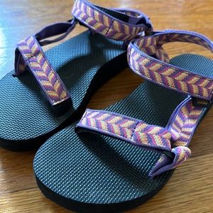 Teva midform universal retro geometric imperial palace